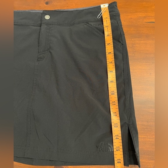 THE NORTH FACE Black Apex Skirt Skort - Picture 9 of 16